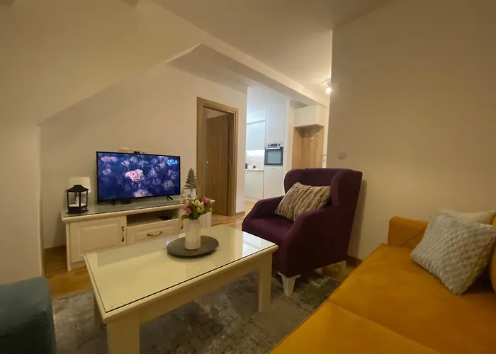 아파트 Tira Wellness I *